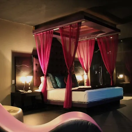 Sensaciones Motel Boutique - Adults Only